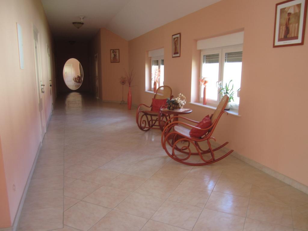 Villa Paradiso Vratislav Exteriér fotografie