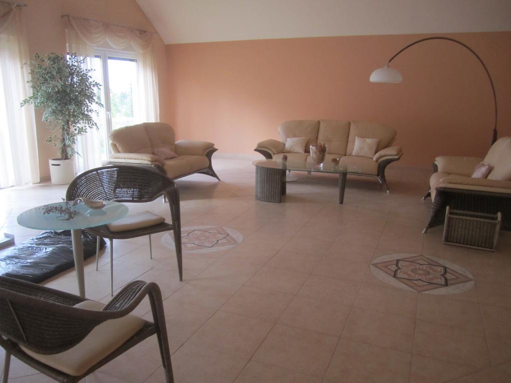 Villa Paradiso Vratislav Exteriér fotografie